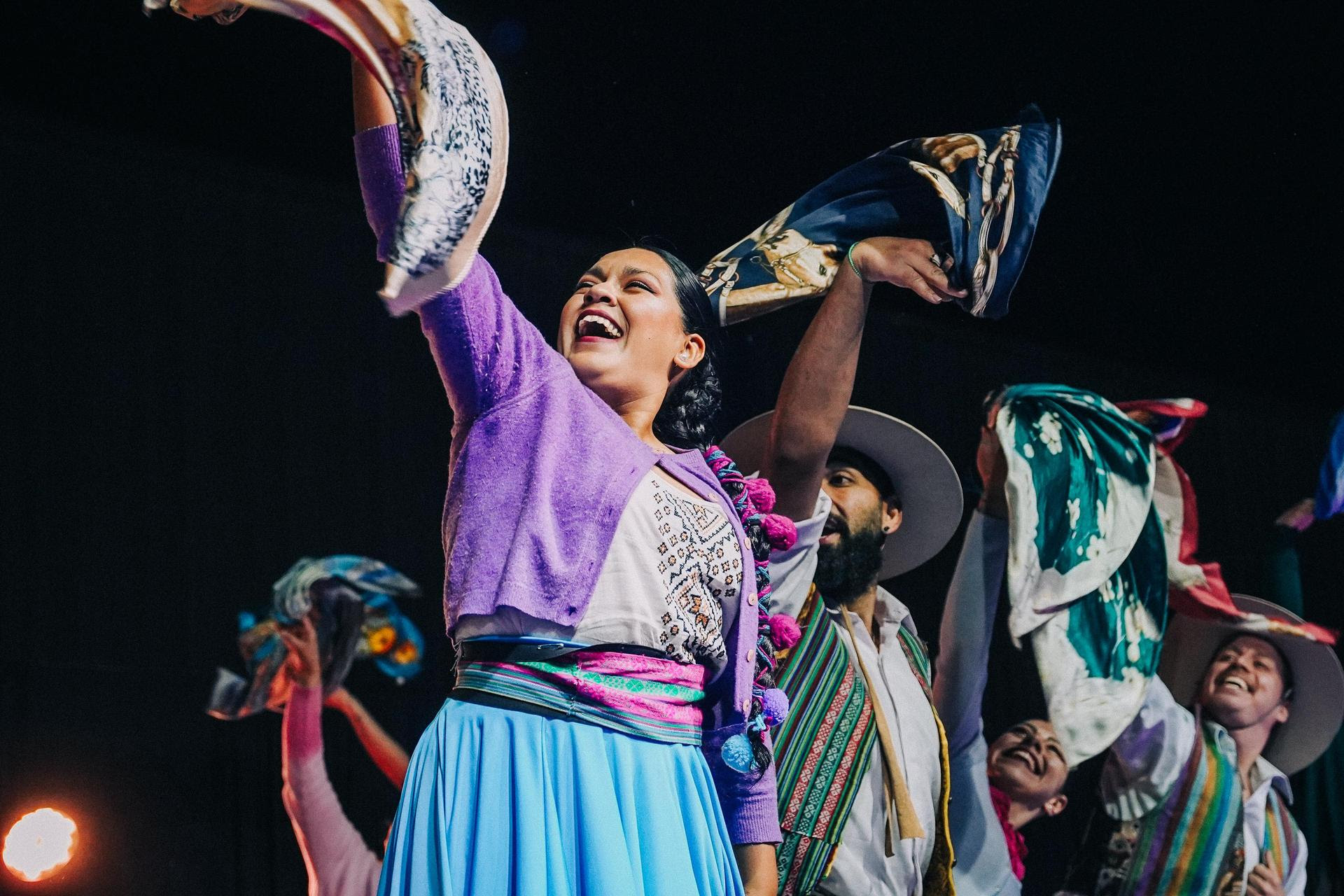 NOTICIAS ESCOBAR:RAICES PROVINCIANA